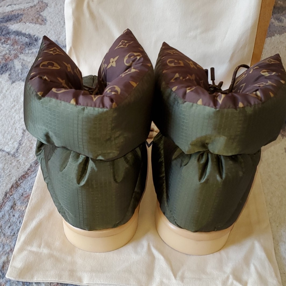 Louis Vuitton Pilloe Boot Green Quilted Water Repellent 9US or 39EU Monogram New - Picture 10 of 16